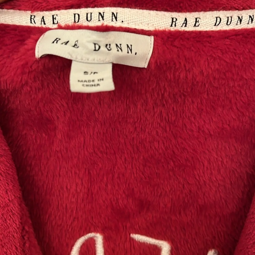 Rae Dunn Merry Christmas robe - Picture 2 of 4